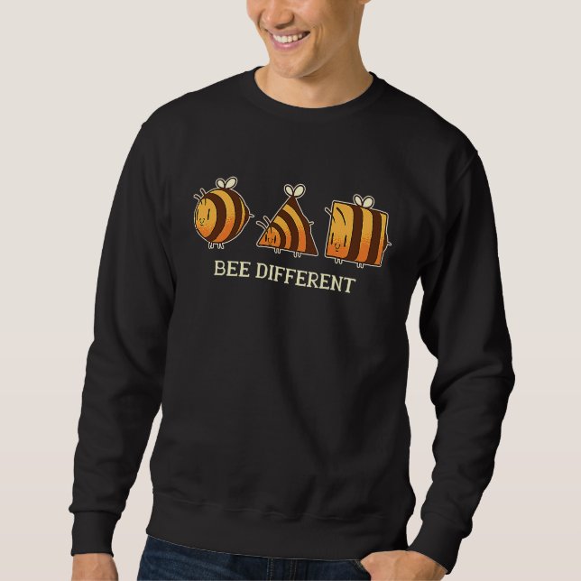 Sudadera Bee different  unique retro Beekeeper and Bee (Anverso)