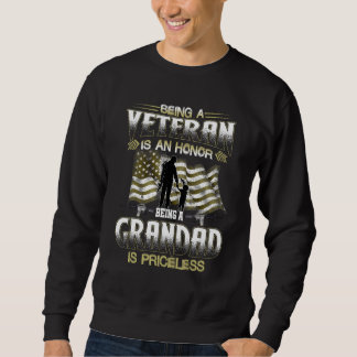Sudadera Being A Veteran Is An Honor Being A Grandad Is Pri