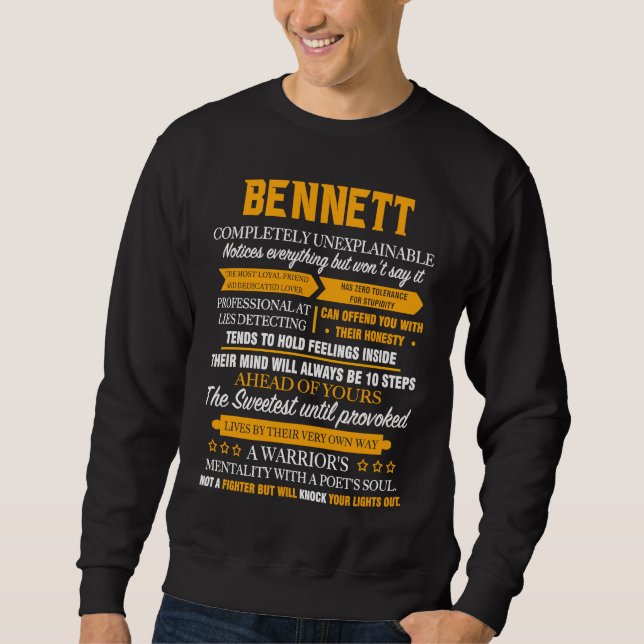 Sudadera BENNETT completely unexplainable family christmas (Anverso)