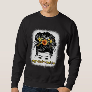 Sudadera Blanquea el moño desordenado de la abuela con gira