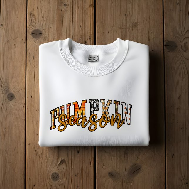 Sudadera Bold Varsity Style Pumpkin Season Fall Colors (Subido por el creador)