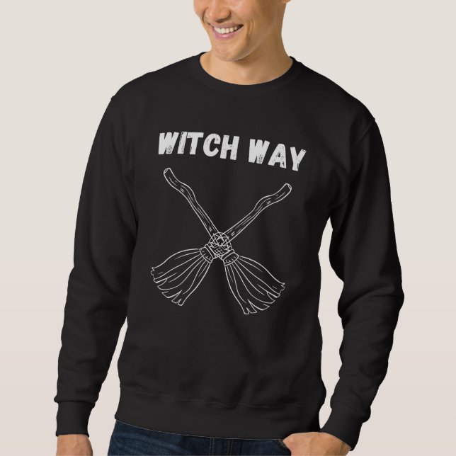 Sudadera Bruja Camino al Bash – Escoba Divertida de Hallowe (Anverso)