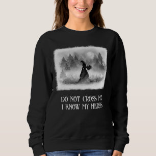 Sudadera Bruja recogiendo hierbas en luna llena Blanco y Ne