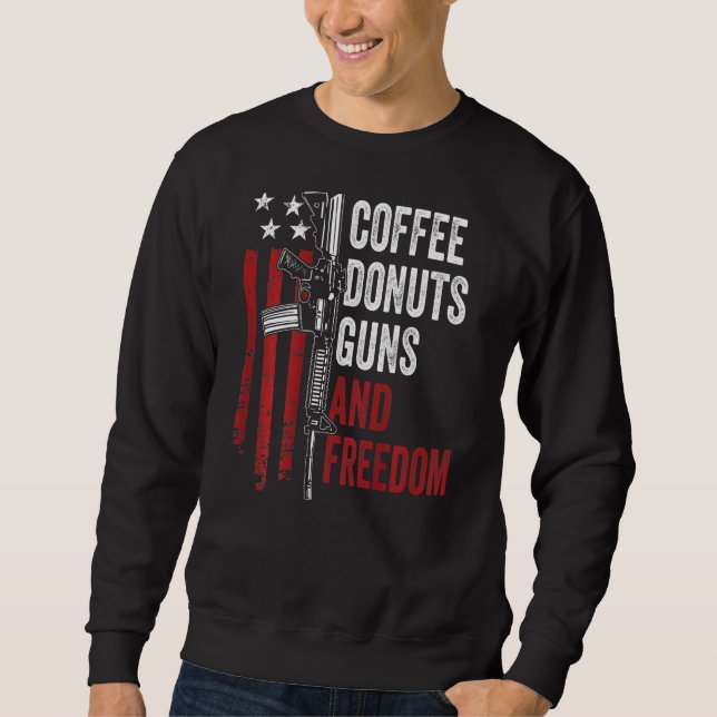 Sudadera Café Donuts Pone A La Libertad A La Gun Ar15 Ee.Uu (Anverso)