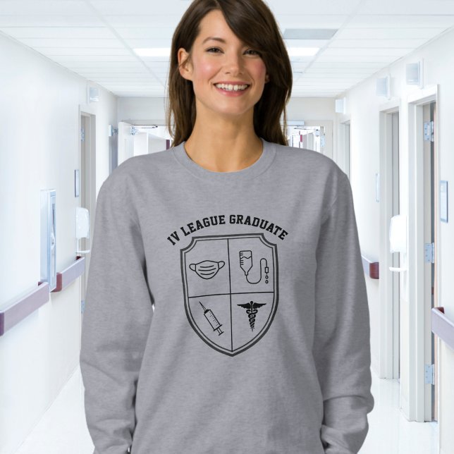 Sudadera Camiseta divertida de enfermera Liga de V. (Subido por el creador)