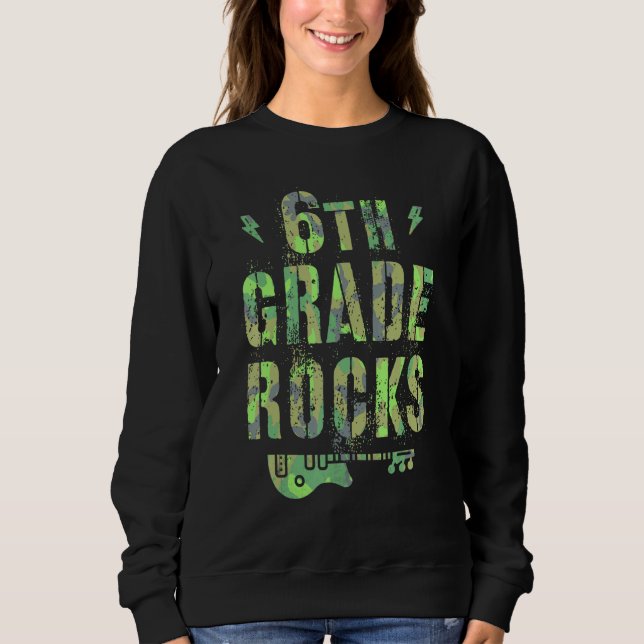 Sudadera Camo 6th Grade Rocks Camp Teacher Squad Sixth Grad (Anverso)
