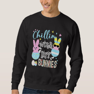 Sudadera Chillin con mis conejitos el día de la Pascua, los