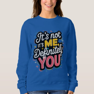 sudadera clásica de cuello de crema.