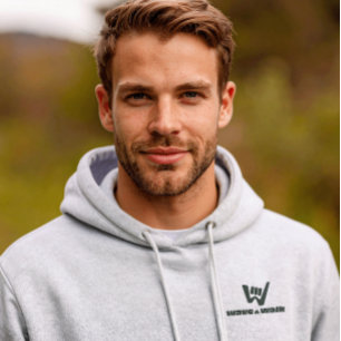 Sudadera con capucha Essential Logo Negro Wave and