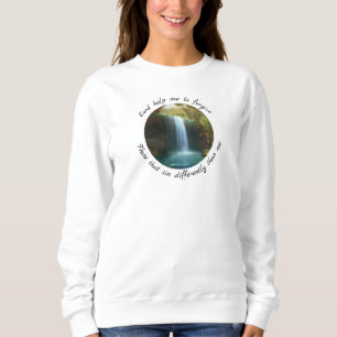 Sudadera con cascada inspiradora 