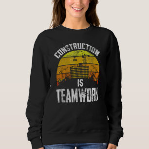 Sudadera Construcción: Sitio De Trabajadores En Equipo