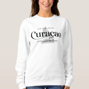 Sudadera Curacao y catamarán en barco