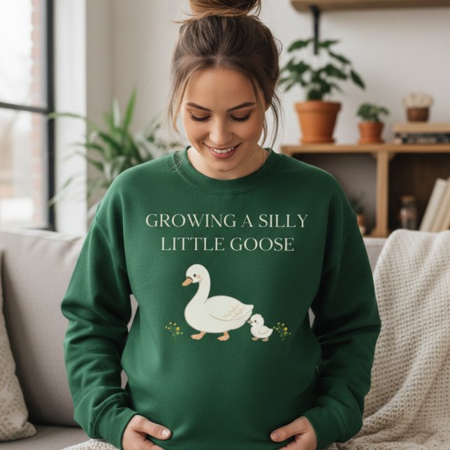 Sudadera cute pregnancy sweatshirt Growing a Silly Little  (Subido por el creador)