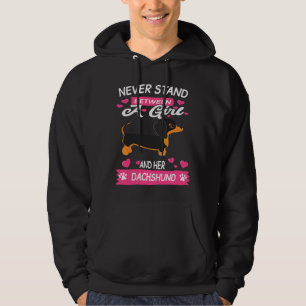 Sudadera Dachshund Nunca Se Encuentra Entre Un Chica Y Sus