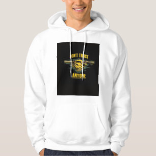 Sudadera diseño de capucha negra y amarilla