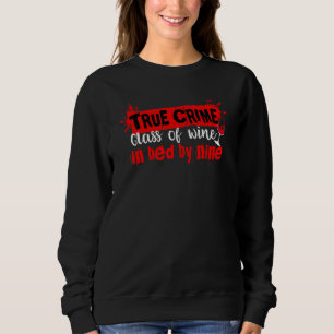 Sudadera Documental de True Crime con un vaso de vino en la