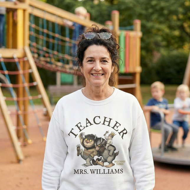 Sudadera Donde las Cosas Salvajes Están Profesor (Generated image of woman wearing sweater)