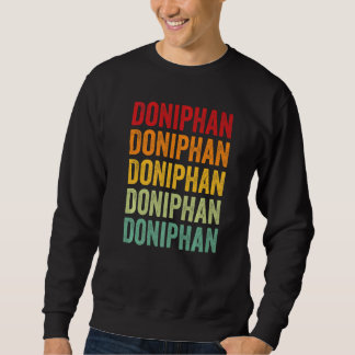 Sudadera Doniphan County Kansas Rainbow Text