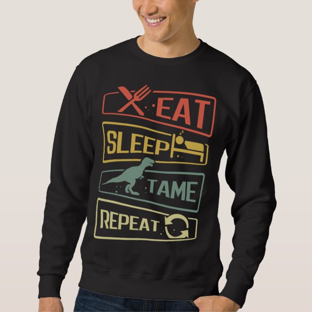 Sudadera Eat Sleep Tame Repeat Dinosaur (Anverso)