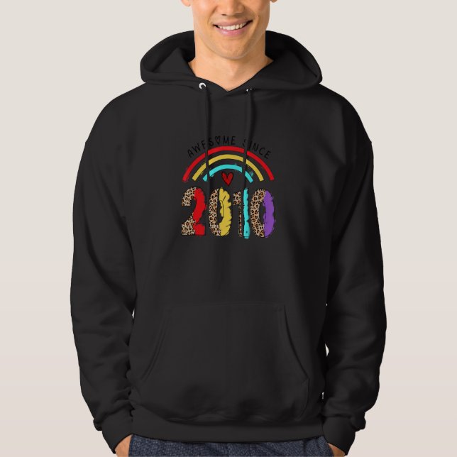 Sudadera El arcoiris impresionante desde 2010 es mi cumplea (Anverso)