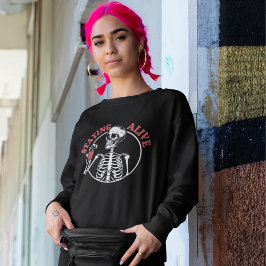 Sudadera El café esqueleto de Halloween permanece vivo