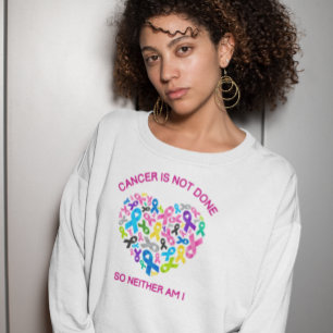 Sudadera El cáncer no está terminado