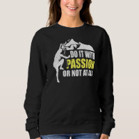 El Montañero En Escalada Lo Hace Con Pasión O No C