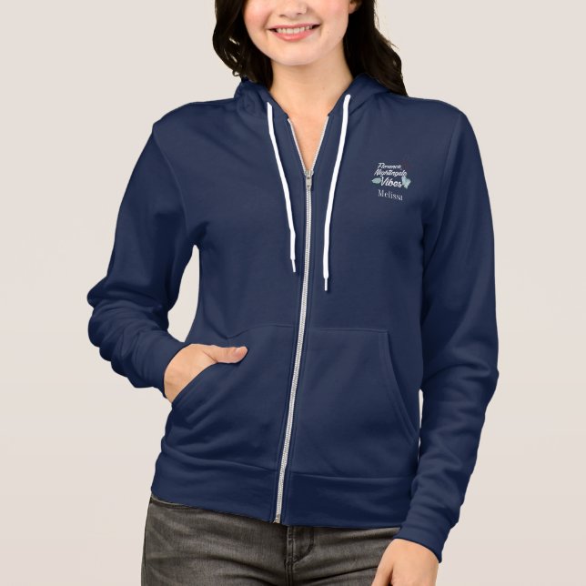 Sudadera Enfermería Estudiante Nightingale Vibes Personaliz (Anverso)