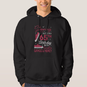 Sudadera Entrando en mi cumpleaños número 65 con la gracia 