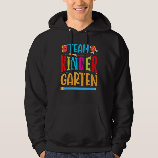 Sudadera Equipo Kinder Garten Hola Primer Día De Clase (Anverso)