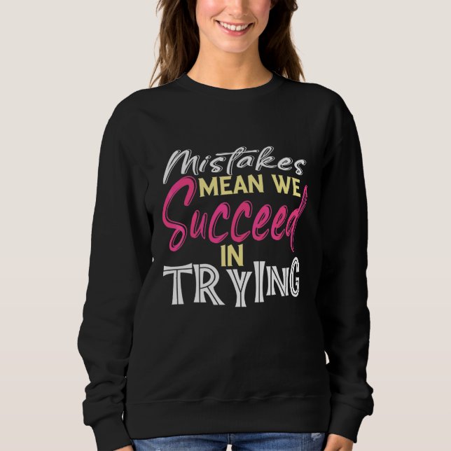 Sudadera Error Significa Intentar Mentalidad de Crecimiento (Anverso)