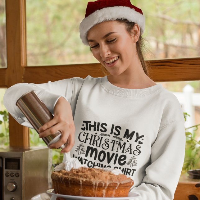 Sudadera Esta es la película de mis navidades (modern christmas sweatshirt, christmas sweatshirts, christmas sweatshirt, sweatshirt chirstmas)
