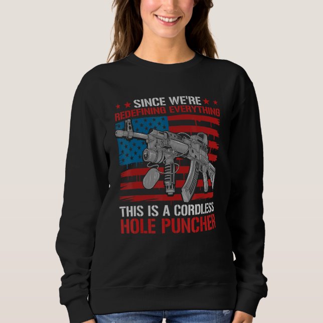 Sudadera Estamos redefiniendo todo esto es un casco sin cab (Anverso)