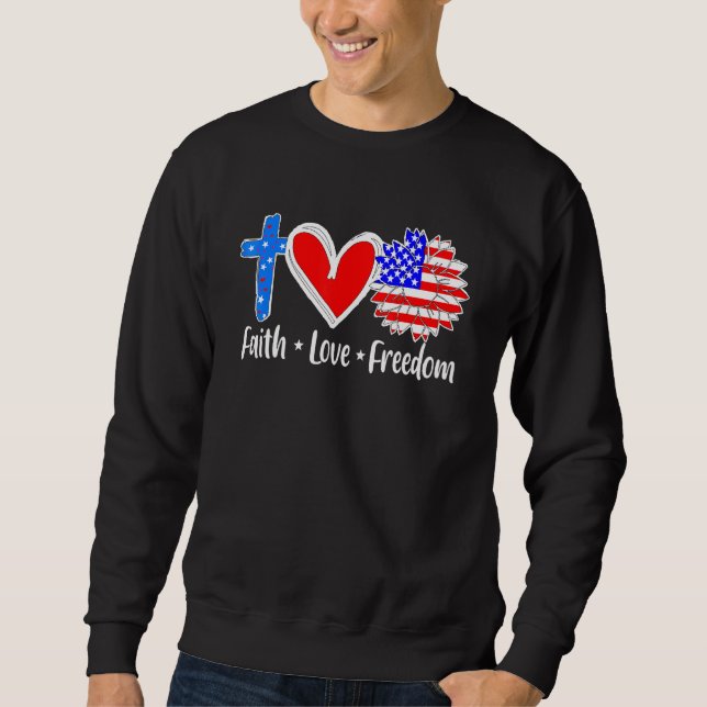 Sudadera Faith Love Freedom Cruz de la Bandera Estadouniden (Anverso)