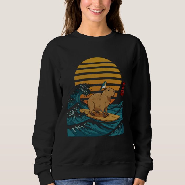 Sudadera Funny Vintage Capybara Surfing Japanese Waves (Anverso)