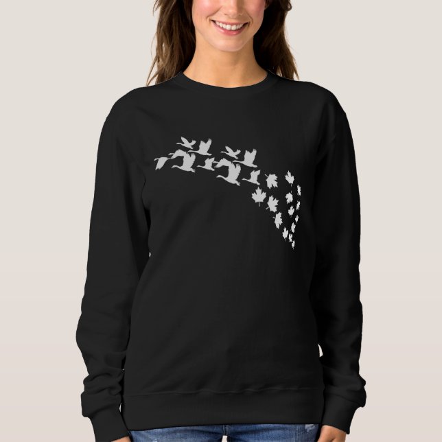 Sudadera Geese Flying Maple Leaf Goose Canada Day (Anverso)