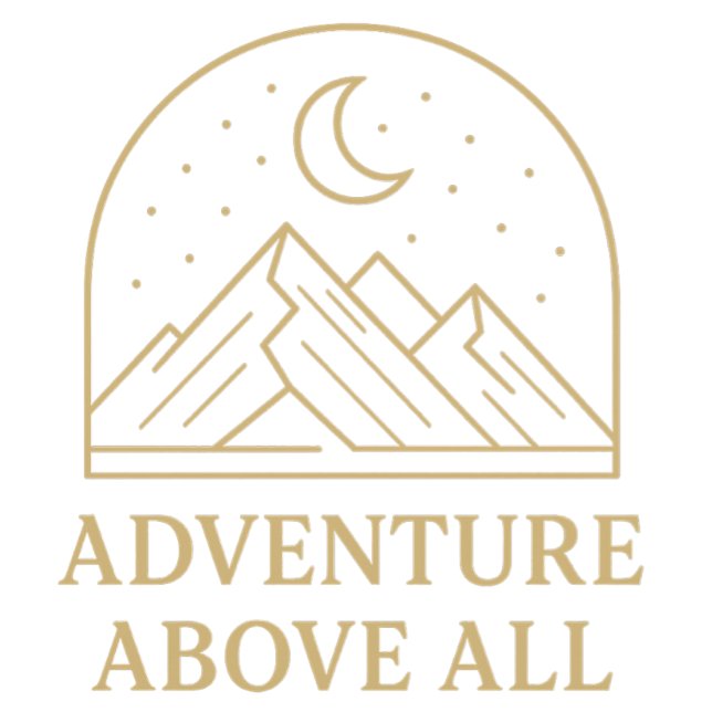 Sudadera Geometric Mountain & Moon Adventure T-Shirt – Deep (Subido por el creador)