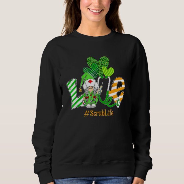 Sudadera Gnome Love Scrub Life Stethoscope Shamrock St Patr (Anverso)