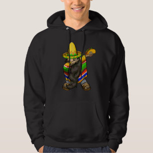 Sudadera Gnome mexicano de dabeo Cinco de Mayo Poncho Sombr