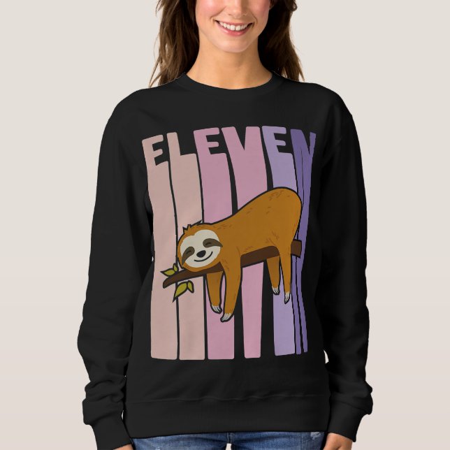 Sudadera Gravedad del canal Disney | Cae Waddles the Sloth  (Anverso)
