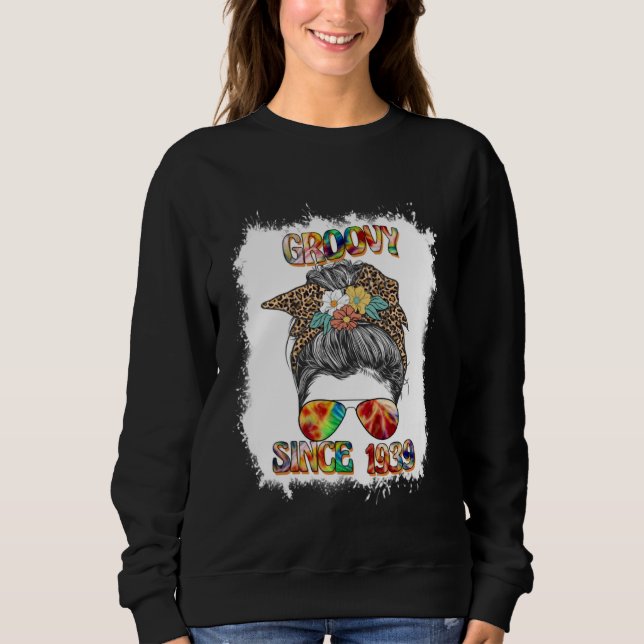 Sudadera Groovy Since 1939 Messy Bun Hip Retro 60s 70s (Anverso)