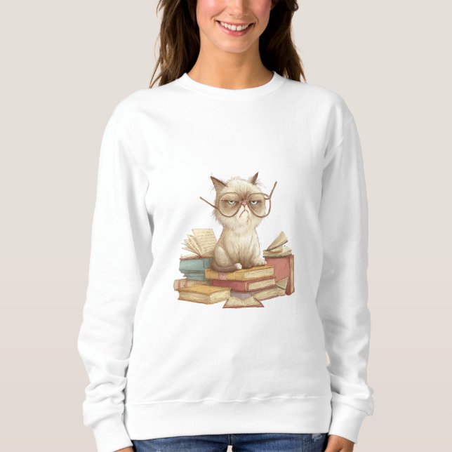 Sudadera Grumpy Scholar Cat Among Books (Anverso)