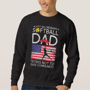Sudadera Hombre Sólo Un Papá De Softbol Corriente Intentand