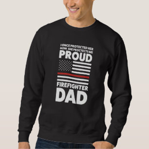 Sudadera Hombres que una vez la protegí ahora, su papá bomb