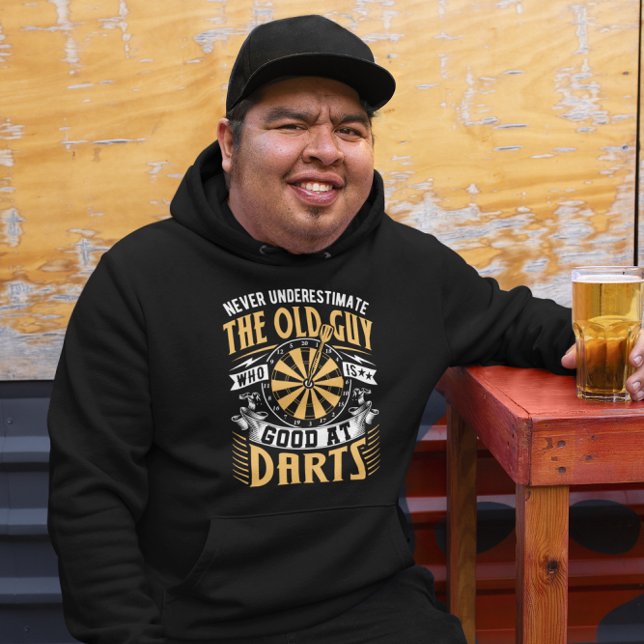 Sudadera Hombres viejos que aman los dardos - Humor artísti (Subido por el creador)