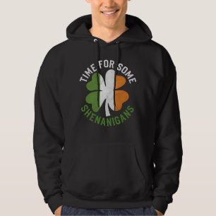Sudadera Hora de algunas travesuras trébol día de San Patri