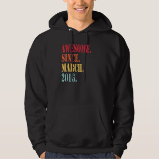 Sudadera Impresionante desde marzo de 2016 por sexto nacimi