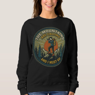 Sudadera Insignia de senderismo vintage 'Las montañas llama