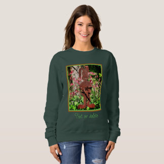 Sudadera Jardín de flores de Columbine de Rusty Rabbit Pers