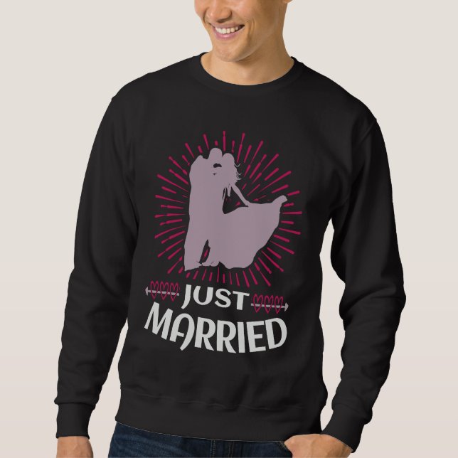 Sudadera Just Married Lovable Valentine Illustration Saying (Anverso)